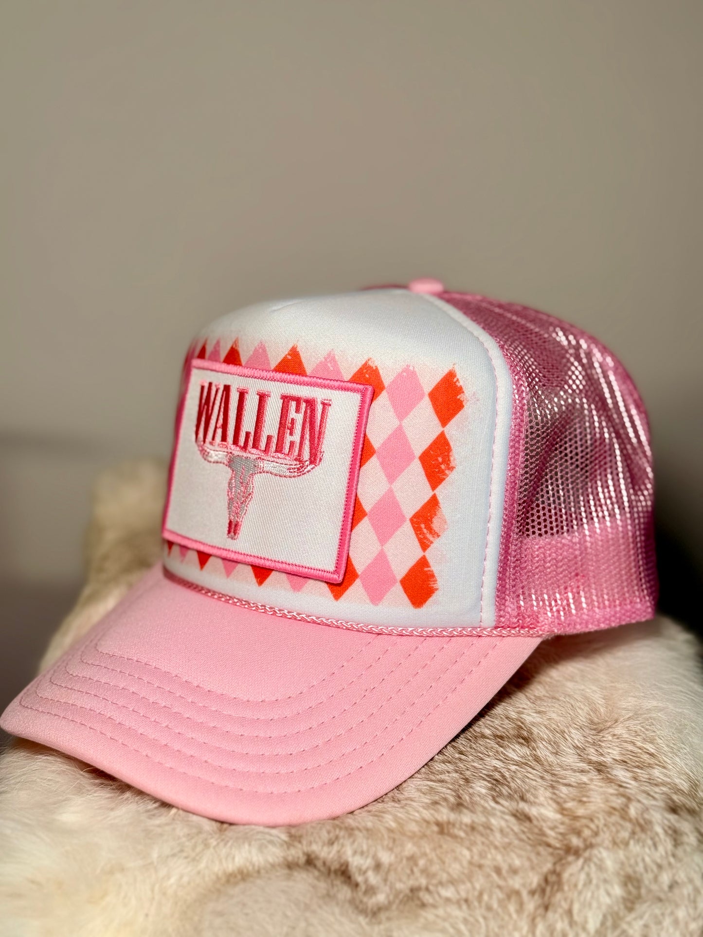 Pink Rodeo Trucker Hat – Western Longhorn Cowgirl Hat