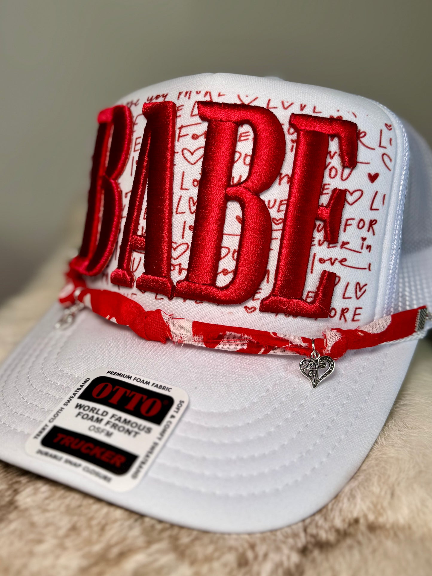 BABE Trucker Hat for Women – Red Heart Patch Boutique Snapback Hat