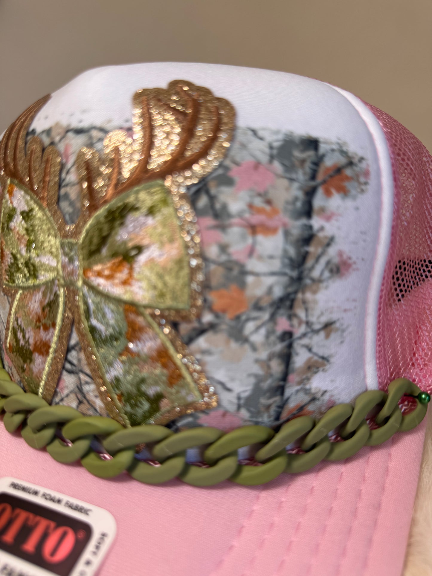 Pink Camo Antler & Bow Trucker Hat